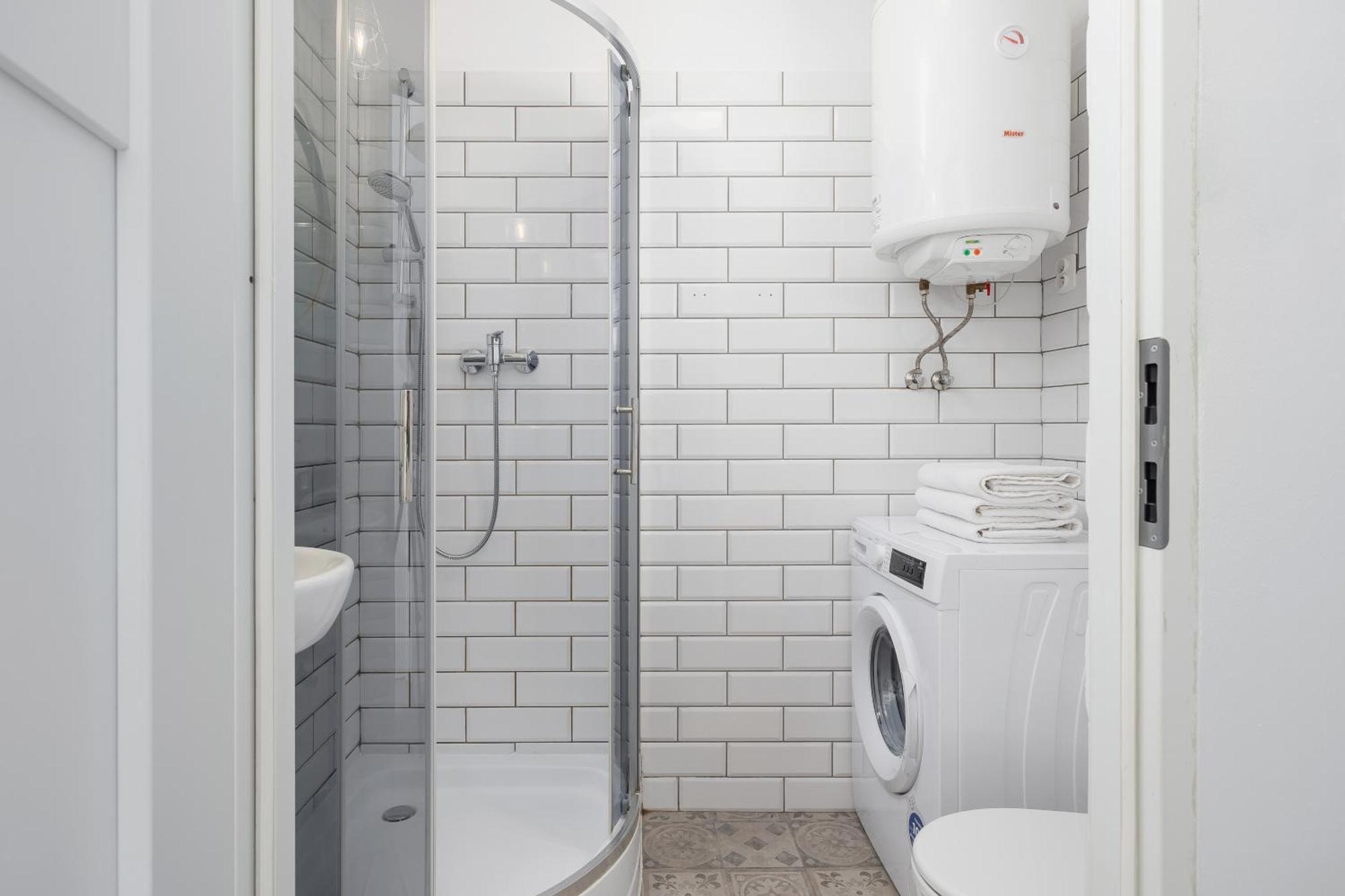2-Bedroom Apartment - Dluga 65 Краків Екстер'єр фото